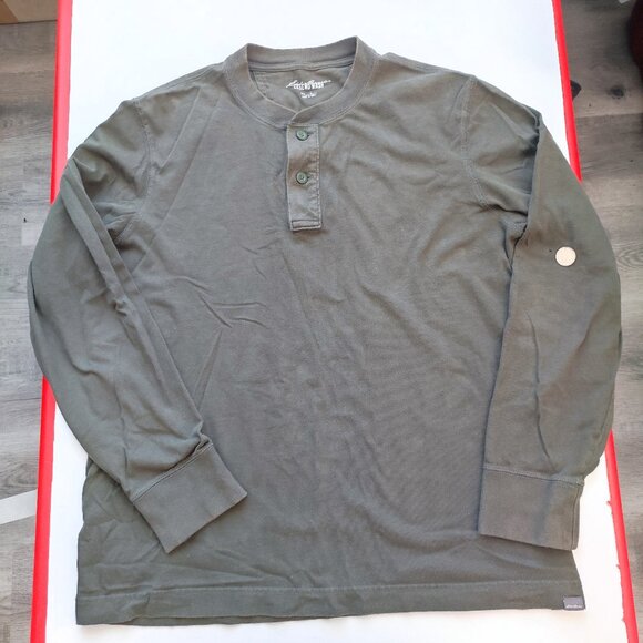 Eddie Bauer Legend Wash T-shirt men's size L green long sleeve button up neck - Picture 1 of 12